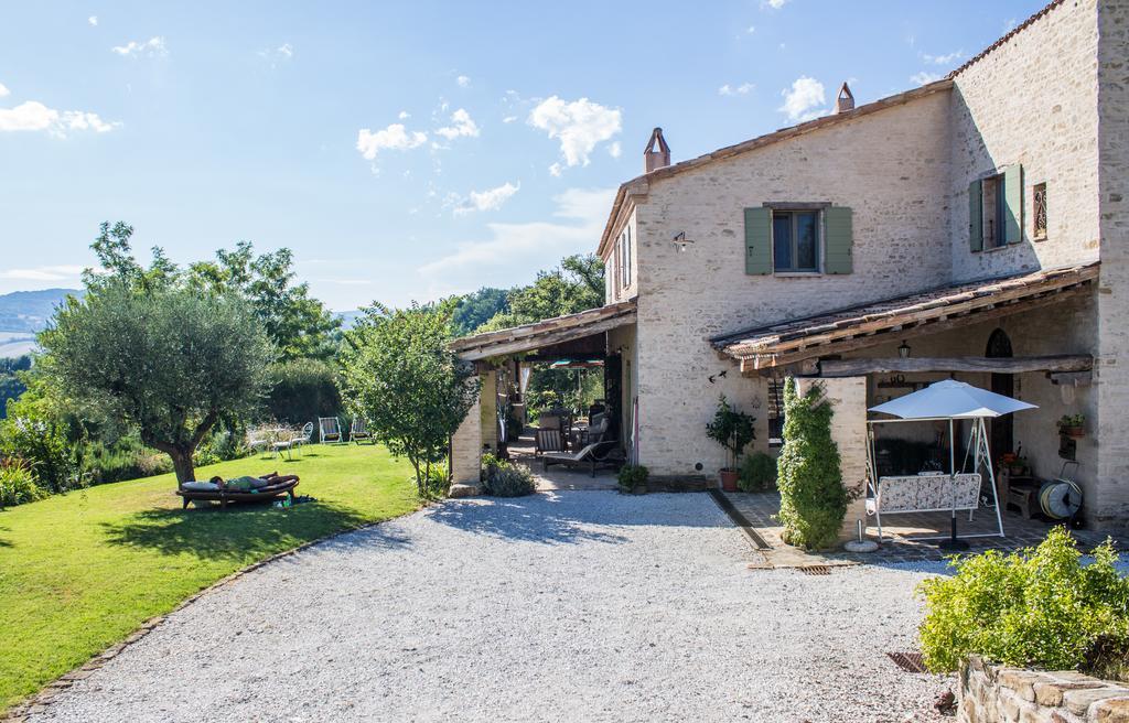 Bed and Breakfast Poggio Dei Prugnoli Tavoleto Zewnętrze zdjęcie
